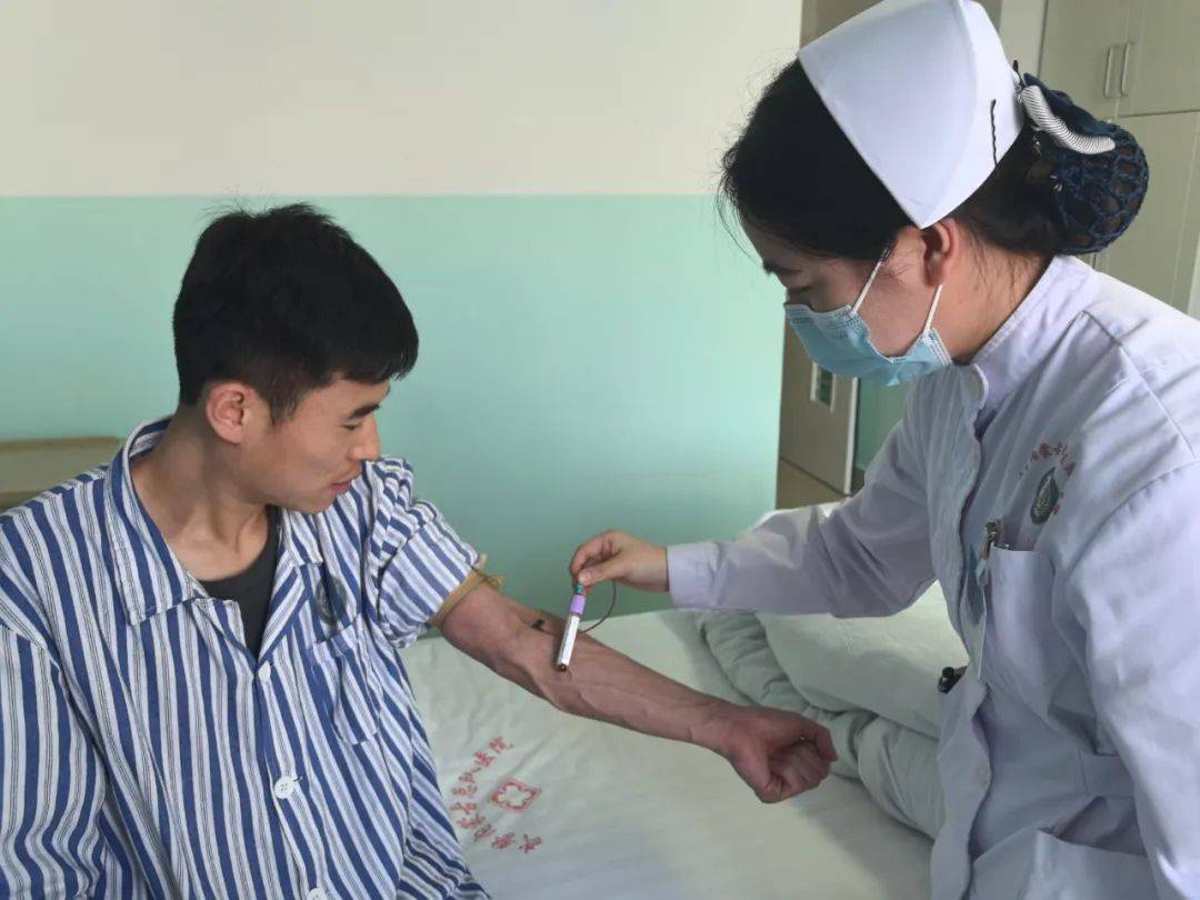 北疆练兵场丨护理练兵，“针尖”上的较量