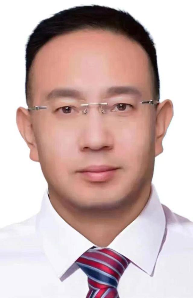 他们任政府一把手！直辖市人事密集调整