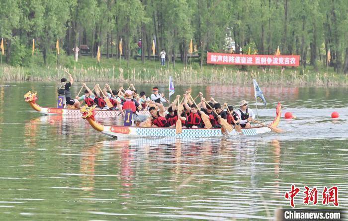 吉林高校办校园龙舟赛 中外学子感受传统文化魅力